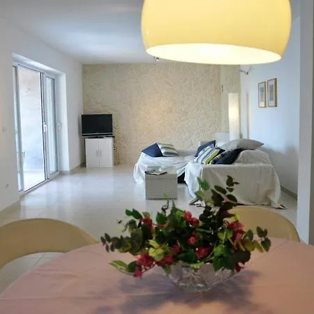 Matovica Apartment Kampor